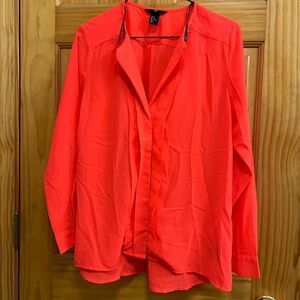 H&M coral flowy button down shirt size 8